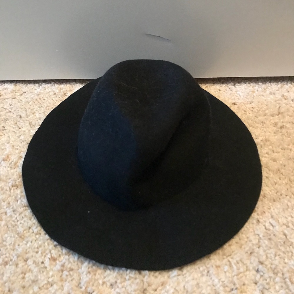 hat